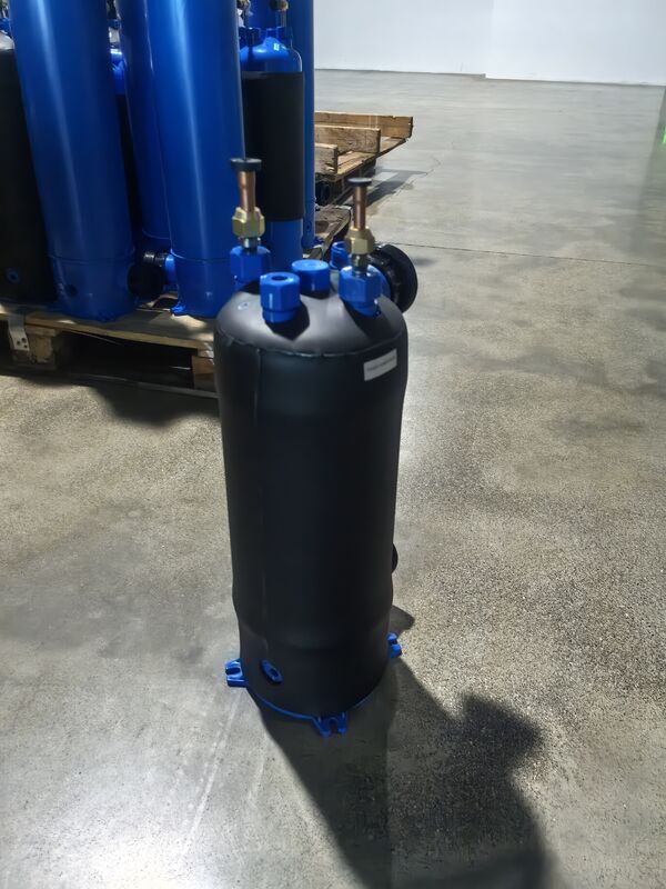 Échangeur de chaleur de refroidisseur en titane à haute résistance à la corrosion de la série ETA avec plaque de tube en titane conçue pour des systèmes de gestion thermique durables