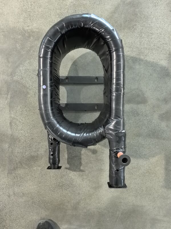 Capacité thermique 6 à 300 kW Échangeur de chaleur coaxial Pression latérale de l'eau 1.0Mpa Port de chargement Port Shunde ou modèles personnalisés