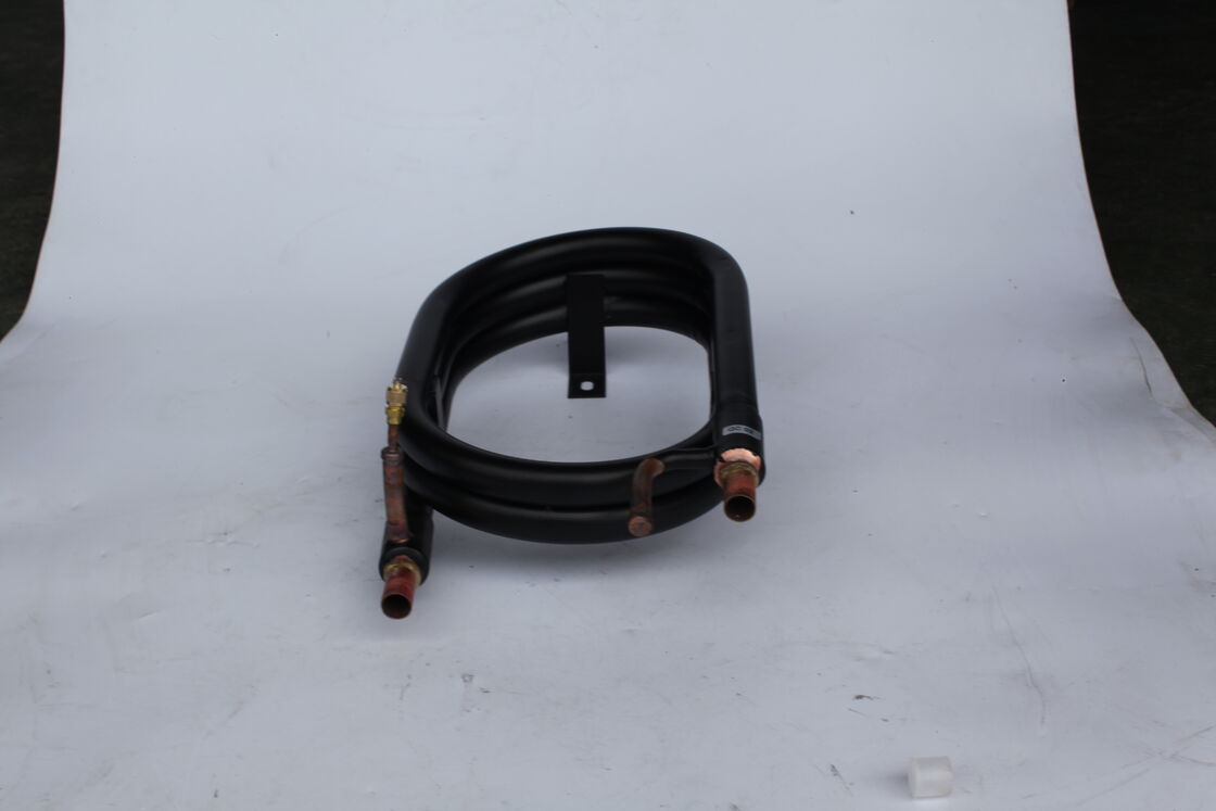 Échangeur de chaleur d'eau chaude de haute sécurité de capacité thermique 44 kW conçu pour une sécurité supérieure et un transfert de chaleur dans les processus de chauffage