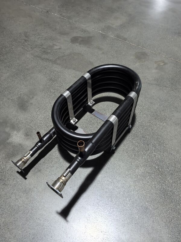 Échangeur de chaleur coaxial en tube d'acier SPHC durable avec conception de tube résistant à la corrosion et à torsion en spirale pour une gestion thermique efficace